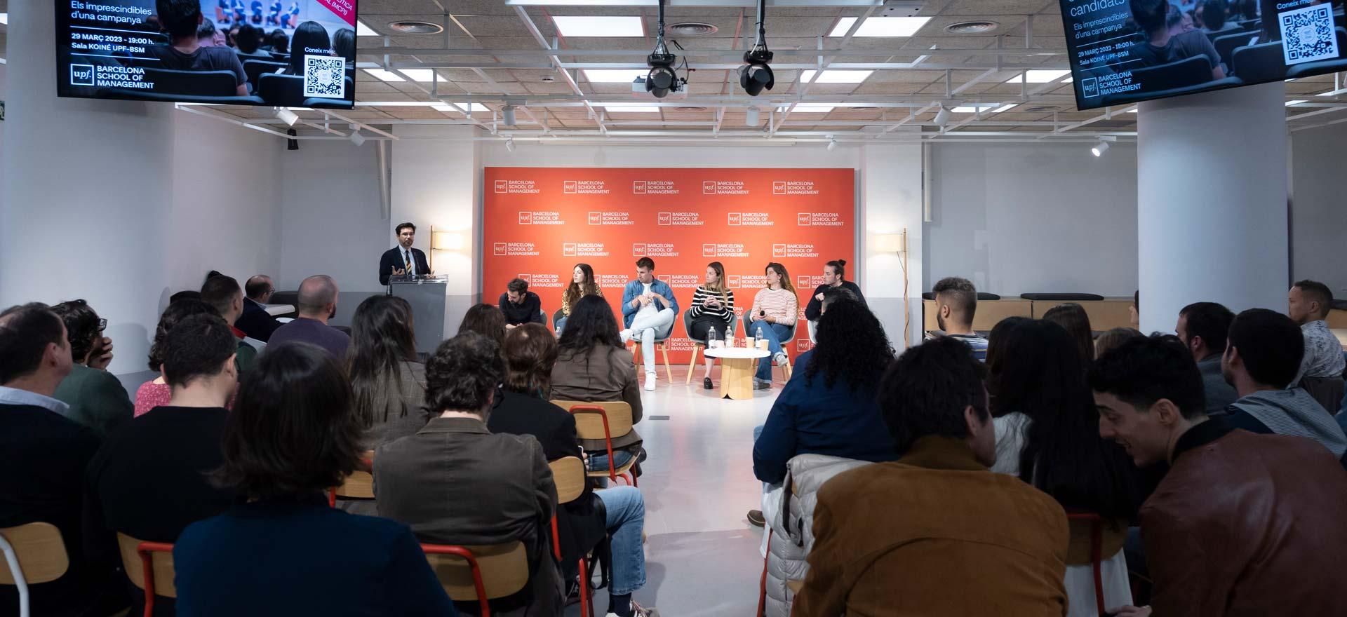 conferencia del máster en comunicación política e institucional