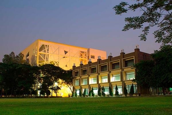 Institute of Management Technology (IMT) campus